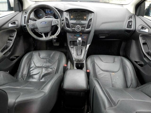 Білий Форд Фокус, об'ємом двигуна 0 л та пробігом 77 тис. км за 900 $, фото 7 на Automoto.ua