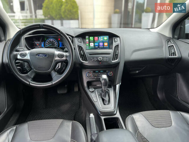 Белый Форд Фокус, объемом двигателя 0 л и пробегом 111 тыс. км за 12500 $, фото 27 на Automoto.ua