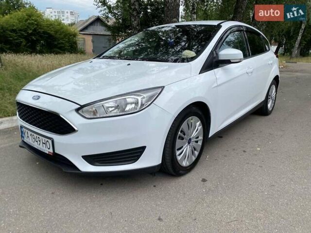 Белый Форд Фокус, объемом двигателя 1.6 л и пробегом 106 тыс. км за 12900 $, фото 11 на Automoto.ua