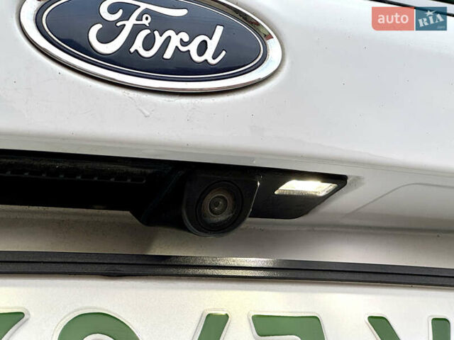 Белый Форд Фокус, объемом двигателя 0 л и пробегом 74 тыс. км за 9999 $, фото 24 на Automoto.ua