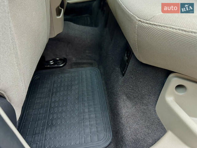 Белый Форд Фокус, объемом двигателя 0 л и пробегом 74 тыс. км за 9999 $, фото 62 на Automoto.ua