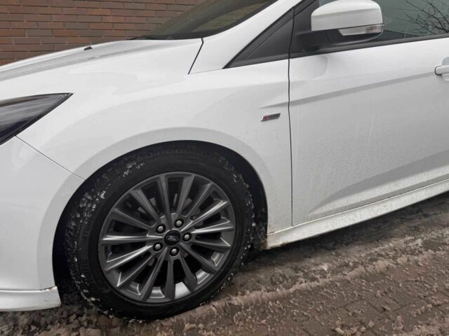 Білий Форд Фокус, об'ємом двигуна 1.5 л та пробігом 223 тис. км за 11800 $, фото 16 на Automoto.ua