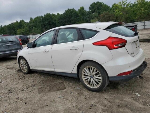 Білий Форд Фокус, об'ємом двигуна 0 л та пробігом 77 тис. км за 900 $, фото 1 на Automoto.ua
