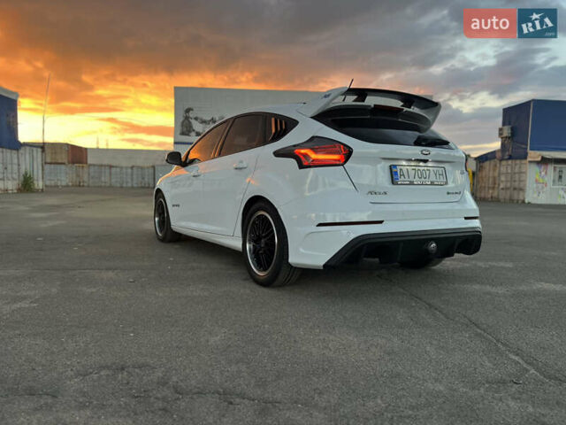 Білий Форд Фокус, об'ємом двигуна 0 л та пробігом 110 тис. км за 14500 $, фото 4 на Automoto.ua