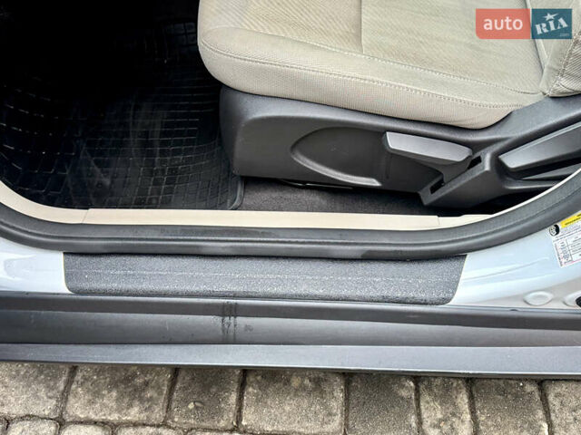 Белый Форд Фокус, объемом двигателя 0 л и пробегом 74 тыс. км за 9999 $, фото 52 на Automoto.ua