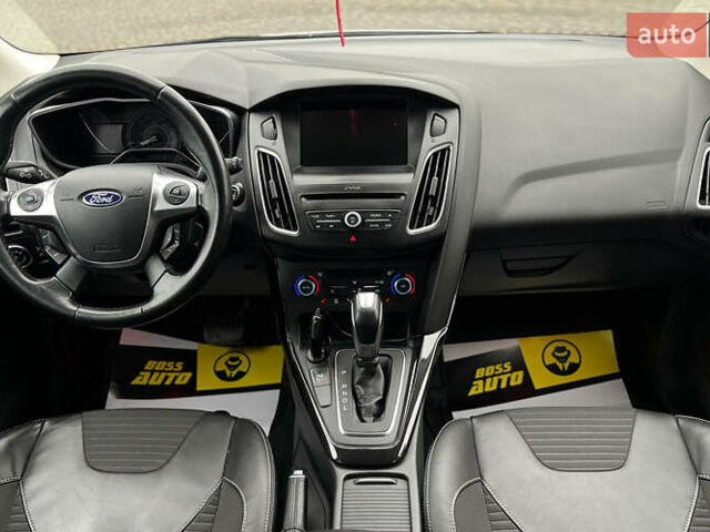 Белый Форд Фокус, объемом двигателя 0 л и пробегом 136 тыс. км за 11800 $, фото 9 на Automoto.ua