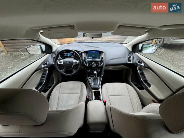 Белый Форд Фокус, объемом двигателя 0 л и пробегом 74 тыс. км за 9999 $, фото 65 на Automoto.ua