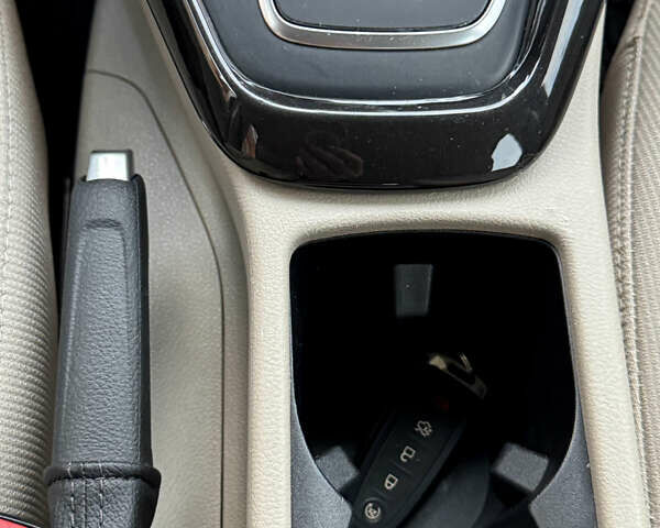 Белый Форд Фокус, объемом двигателя 0 л и пробегом 74 тыс. км за 9999 $, фото 72 на Automoto.ua