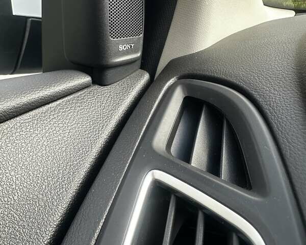 Белый Форд Фокус, объемом двигателя 0 л и пробегом 135 тыс. км за 12200 $, фото 15 на Automoto.ua