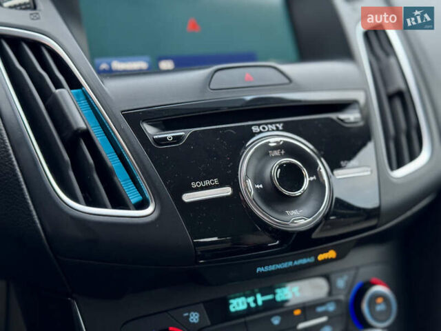 Белый Форд Фокус, объемом двигателя 0 л и пробегом 74 тыс. км за 9999 $, фото 87 на Automoto.ua