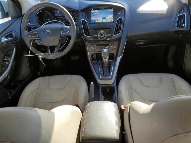 Білий Форд Фокус, об'ємом двигуна 0 л та пробігом 30 тис. км за 1200 $, фото 7 на Automoto.ua