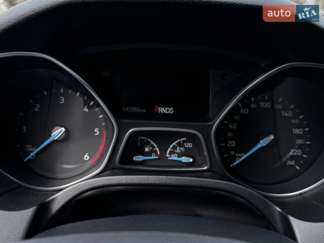 Белый Форд Фокус, объемом двигателя 1.5 л и пробегом 142 тыс. км за 15000 $, фото 22 на Automoto.ua