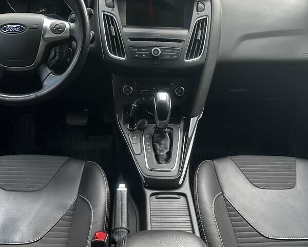 Белый Форд Фокус, объемом двигателя 0 л и пробегом 135 тыс. км за 12200 $, фото 10 на Automoto.ua