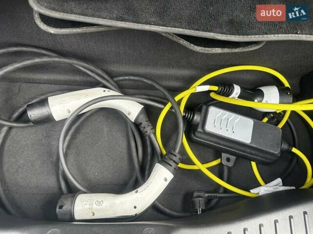 Белый Форд Фокус, объемом двигателя 0 л и пробегом 135 тыс. км за 12200 $, фото 13 на Automoto.ua