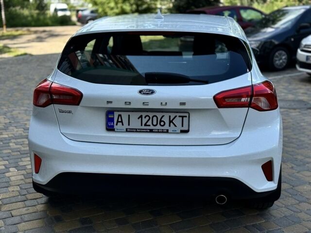 Белый Форд Фокус, объемом двигателя 1.5 л и пробегом 161 тыс. км за 14700 $, фото 7 на Automoto.ua