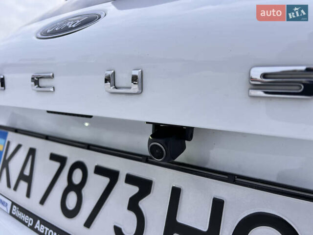 Білий Форд Фокус, об'ємом двигуна 1.5 л та пробігом 139 тис. км за 10800 $, фото 24 на Automoto.ua