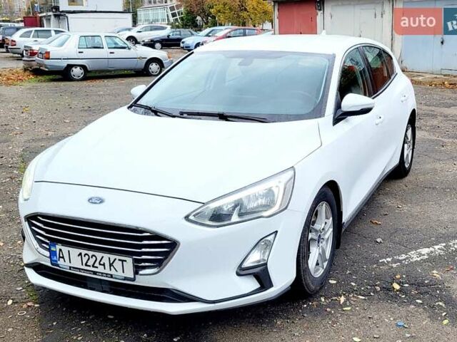Белый Форд Фокус, объемом двигателя 1.5 л и пробегом 155 тыс. км за 12900 $, фото 29 на Automoto.ua