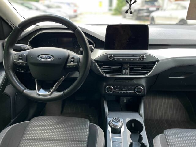 Белый Форд Фокус, объемом двигателя 1.5 л и пробегом 160 тыс. км за 12538 $, фото 20 на Automoto.ua