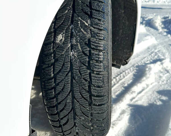 Белый Форд Фокус, объемом двигателя 1.5 л и пробегом 215 тыс. км за 13500 $, фото 8 на Automoto.ua