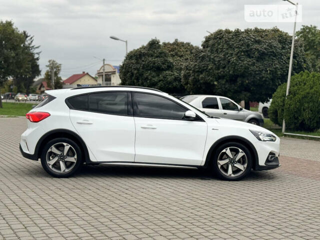 Белый Форд Фокус, объемом двигателя 1.5 л и пробегом 76 тыс. км за 18999 $, фото 8 на Automoto.ua