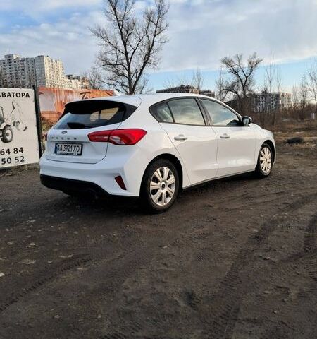 Білий Форд Фокус, об'ємом двигуна 1.5 л та пробігом 86 тис. км за 13700 $, фото 10 на Automoto.ua