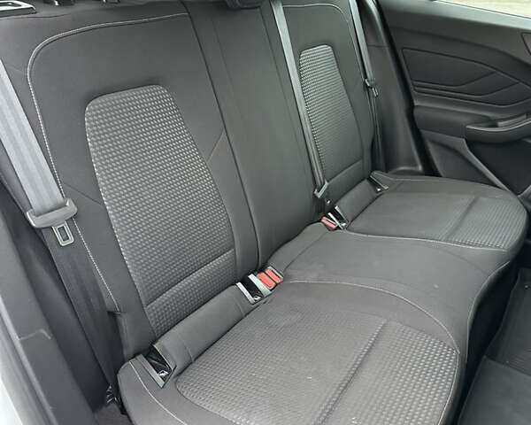 Белый Форд Фокус, объемом двигателя 1.5 л и пробегом 159 тыс. км за 14500 $, фото 24 на Automoto.ua