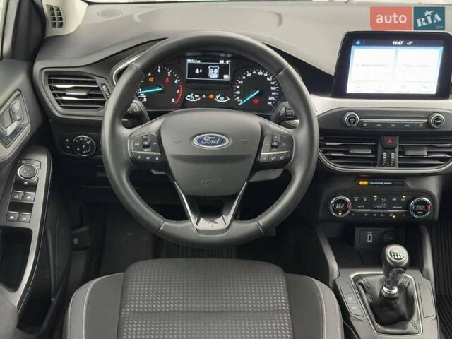 Белый Форд Фокус, объемом двигателя 1.5 л и пробегом 78 тыс. км за 13900 $, фото 9 на Automoto.ua