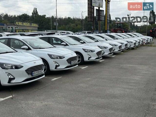 Белый Форд Фокус, объемом двигателя 1.5 л и пробегом 130 тыс. км за 12500 $, фото 12 на Automoto.ua