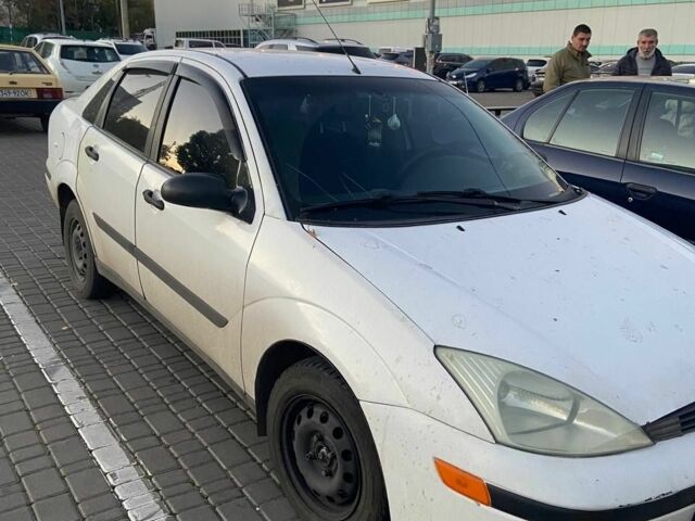 Білий Форд Фокус, об'ємом двигуна 2 л та пробігом 300 тис. км за 700 $, фото 2 на Automoto.ua