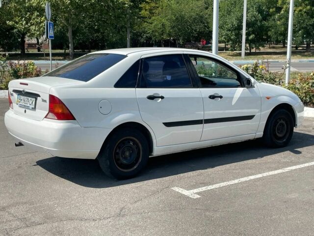 Белый Форд Фокус, объемом двигателя 1.6 л и пробегом 176 тыс. км за 3000 $, фото 22 на Automoto.ua