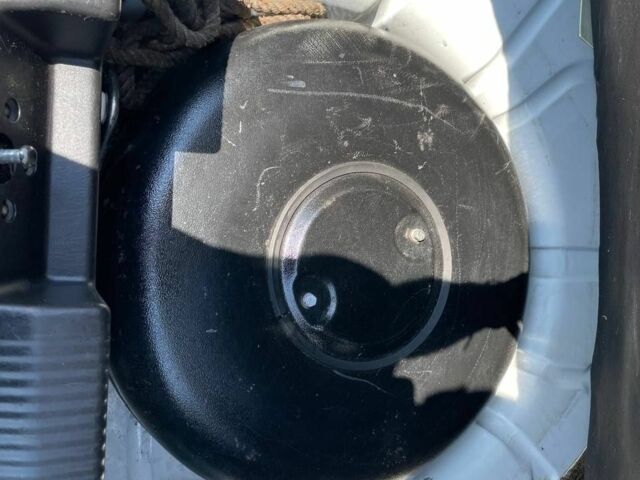 Белый Форд Фокус, объемом двигателя 1.6 л и пробегом 176 тыс. км за 3000 $, фото 4 на Automoto.ua