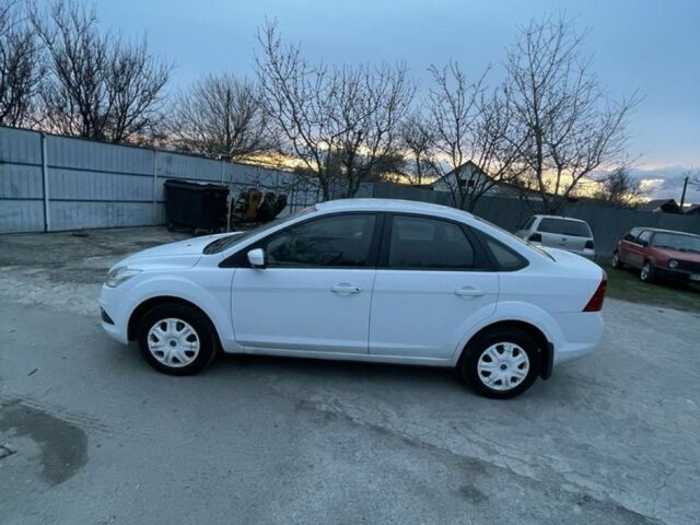 Белый Форд Фокус, объемом двигателя 0 л и пробегом 260 тыс. км за 4400 $, фото 7 на Automoto.ua