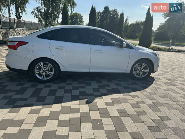 Белый Форд Фокус, объемом двигателя 1.6 л и пробегом 201 тыс. км за 6750 $, фото 5 на Automoto.ua