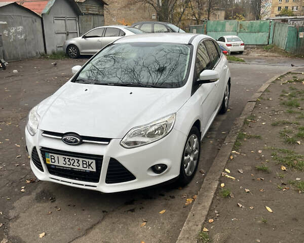Білий Форд Фокус, об'ємом двигуна 1.6 л та пробігом 120 тис. км за 8200 $, фото 7 на Automoto.ua