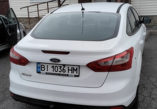 Белый Форд Фокус, объемом двигателя 1.6 л и пробегом 244 тыс. км за 6500 $, фото 2 на Automoto.ua