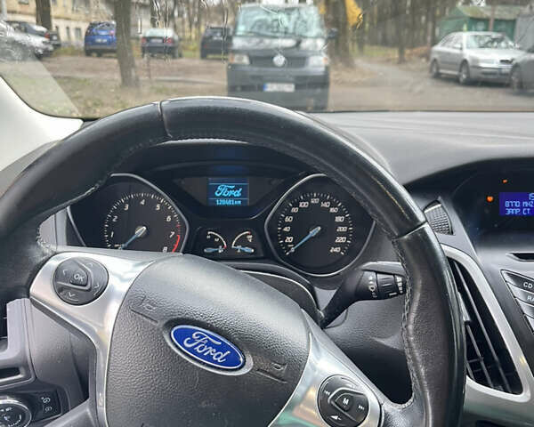 Білий Форд Фокус, об'ємом двигуна 1.6 л та пробігом 120 тис. км за 8200 $, фото 12 на Automoto.ua