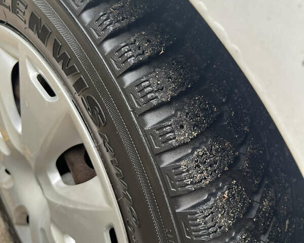 Білий Форд Фокус, об'ємом двигуна 1.6 л та пробігом 120 тис. км за 8200 $, фото 8 на Automoto.ua