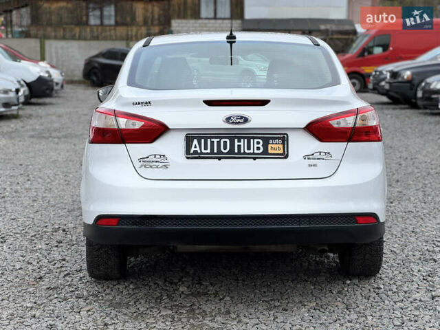 Белый Форд Фокус, объемом двигателя 2 л и пробегом 164 тыс. км за 6800 $, фото 10 на Automoto.ua
