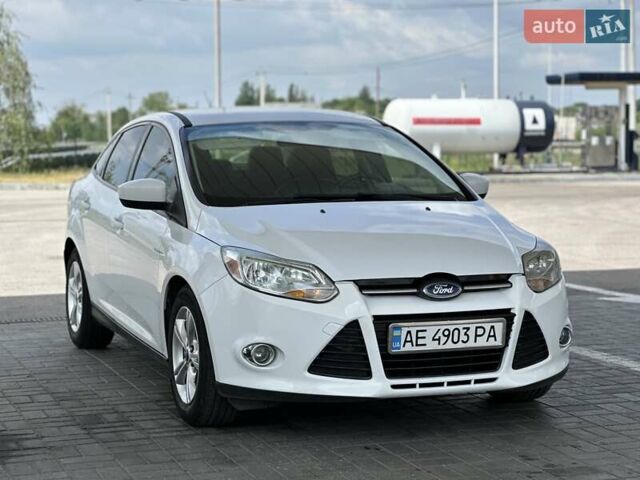 Белый Форд Фокус, объемом двигателя 2 л и пробегом 160 тыс. км за 7900 $, фото 14 на Automoto.ua