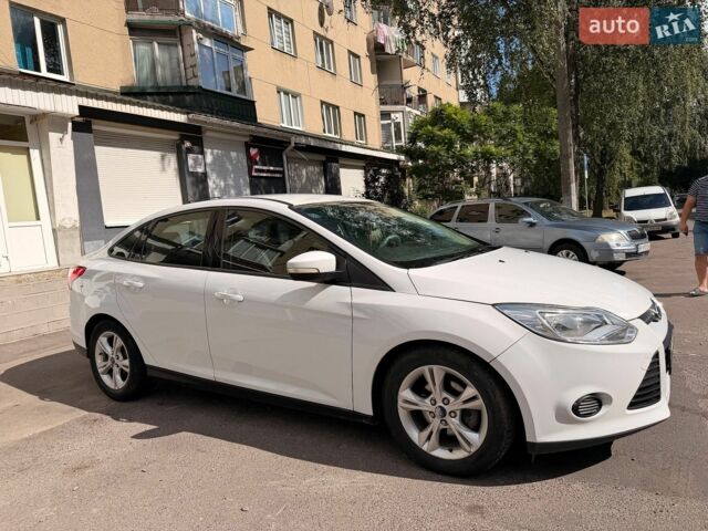 Белый Форд Фокус, объемом двигателя 2 л и пробегом 194 тыс. км за 7400 $, фото 2 на Automoto.ua