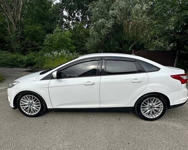 Білий Форд Фокус, об'ємом двигуна 2 л та пробігом 240 тис. км за 6100 $, фото 8 на Automoto.ua