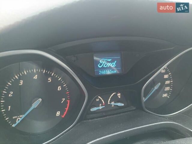 Білий Форд Фокус, об'ємом двигуна 1.6 л та пробігом 248 тис. км за 7200 $, фото 13 на Automoto.ua