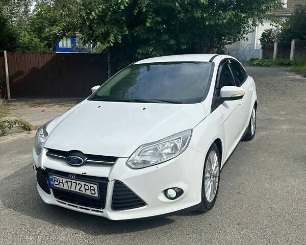 Білий Форд Фокус, об'ємом двигуна 2 л та пробігом 240 тис. км за 6100 $, фото 1 на Automoto.ua