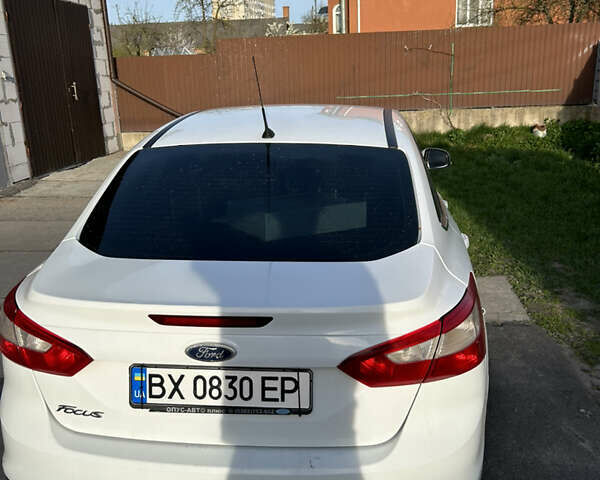 Білий Форд Фокус, об'ємом двигуна 1.6 л та пробігом 240 тис. км за 7000 $, фото 4 на Automoto.ua