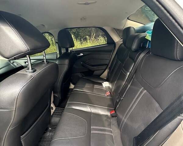 Білий Форд Фокус, об'ємом двигуна 2 л та пробігом 240 тис. км за 6100 $, фото 10 на Automoto.ua