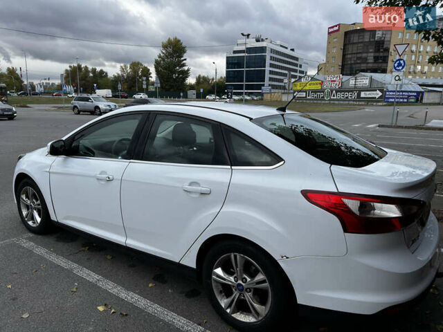 Білий Форд Фокус, об'ємом двигуна 1.6 л та пробігом 210 тис. км за 6900 $, фото 3 на Automoto.ua