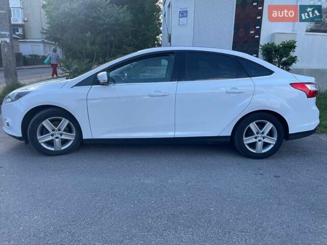 Белый Форд Фокус, объемом двигателя 1.6 л и пробегом 192 тыс. км за 6900 $, фото 3 на Automoto.ua