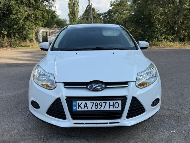 Форд Фокус 2013 в Борисполе на Automoto.ua Белый Форд Фокус, объемом двигателя 2 л и пробегом 304 тыс. км за 7599 $, фото 1 на Automoto.ua