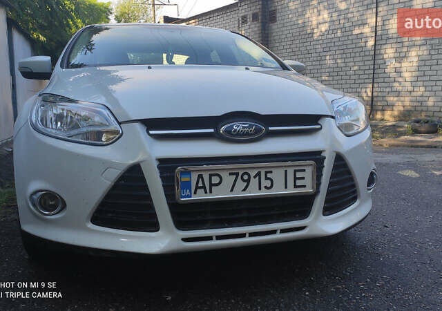 Білий Форд Фокус, об'ємом двигуна 2 л та пробігом 139 тис. км за 7500 $, фото 7 на Automoto.ua