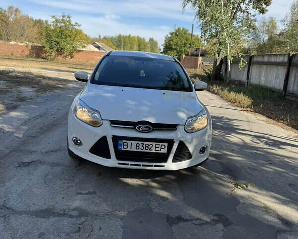 Білий Форд Фокус, об'ємом двигуна 2 л та пробігом 54 тис. км за 8500 $, фото 21 на Automoto.ua